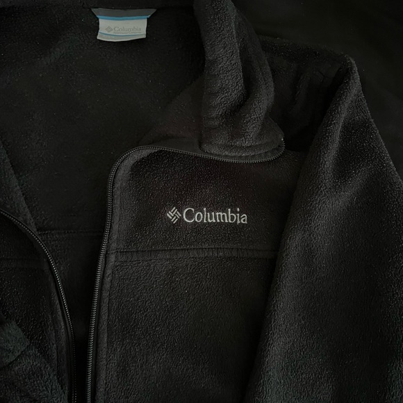 Columbia Women’s jacket - Picture 2 of 3